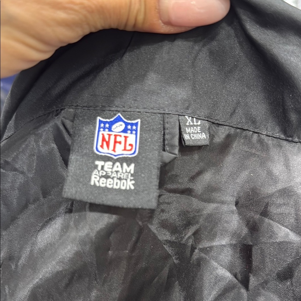 Reebok Black and Gray Varsity Jacket with Athletic Silhouette - Picture 4 of 6